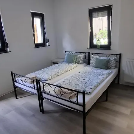 Mit Kueche Und Eigenem Eingang Hinter Dem Haus Appartement Heilbronn
